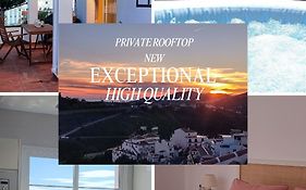 Penthouse With Hot Tub And Air Conditioning Offering Breathtaking Panoramic Mountain And Sea Views